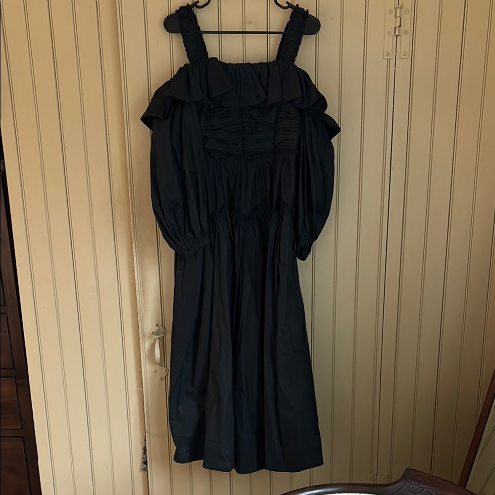 Elegant Black Dress